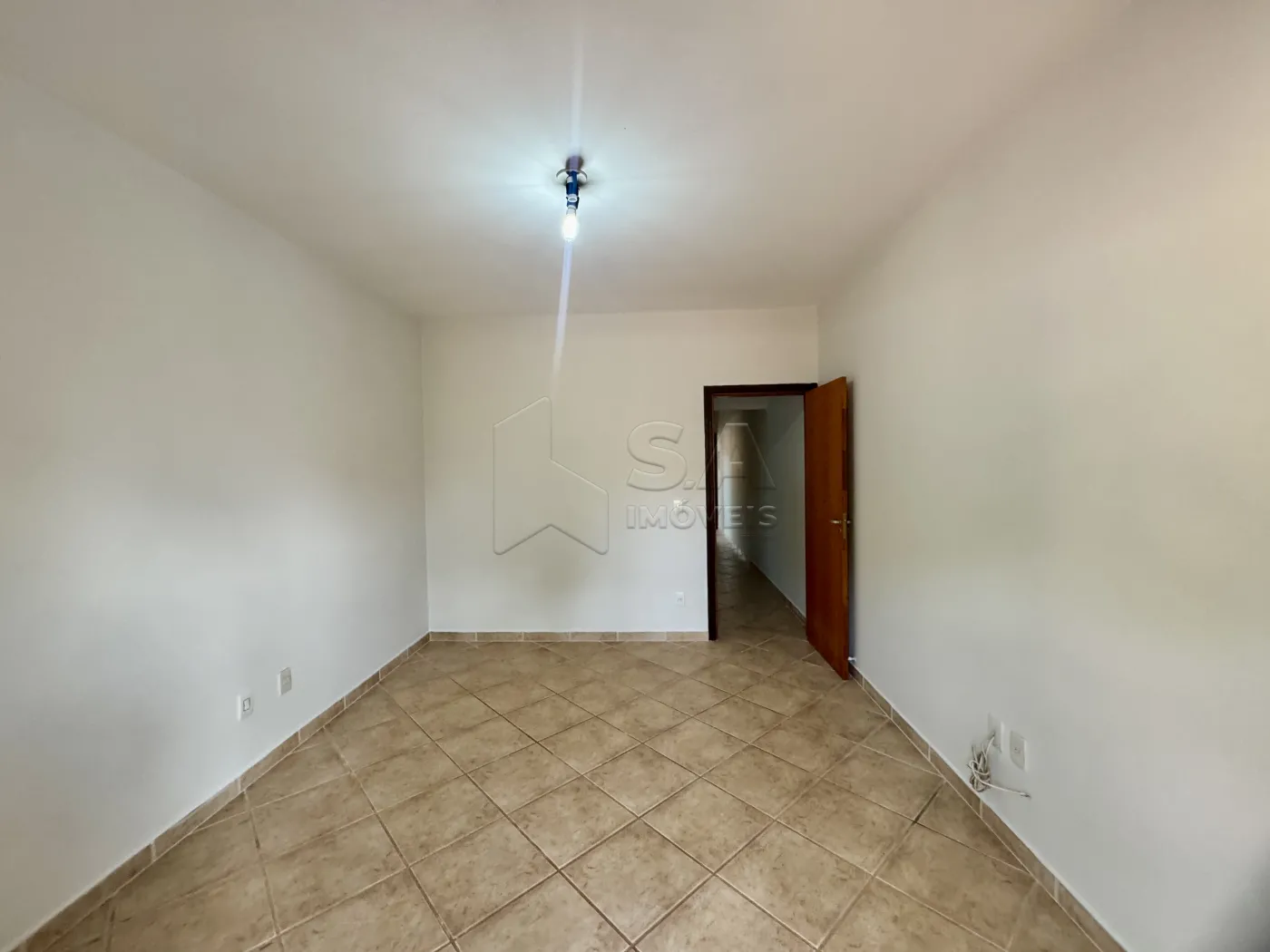 Alugar Casa / Sobrado em Botucatu R$ 2.700,00 - Foto 16