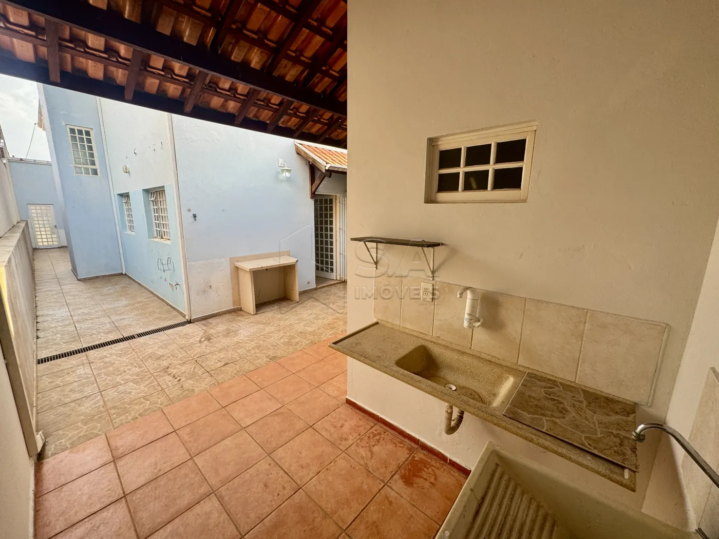 Alugar Casa / Sobrado em Botucatu R$ 2.700,00 - Foto 23