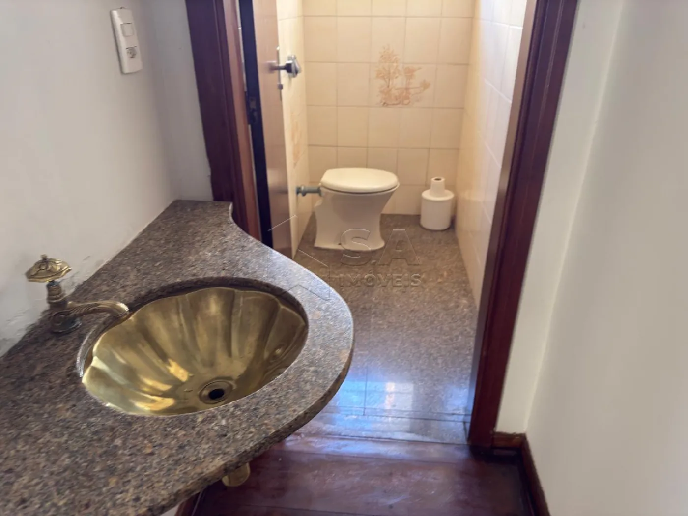 Alugar Comercial / Casa Comercial em Botucatu R$ 4.000,00 - Foto 7