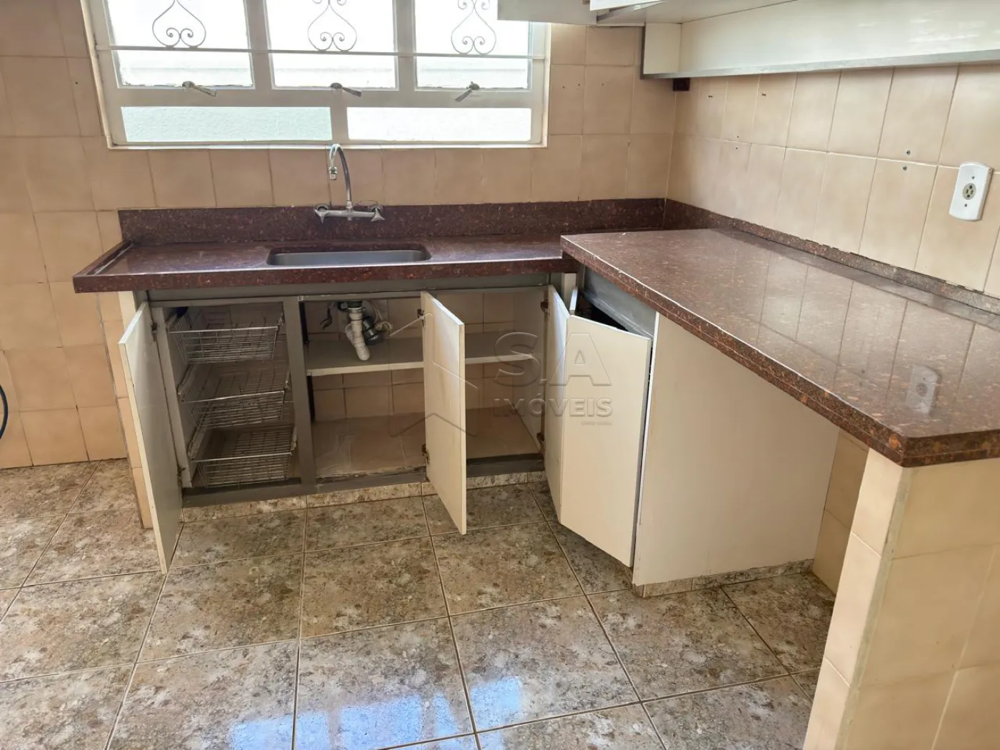 Alugar Comercial / Casa Comercial em Botucatu R$ 4.000,00 - Foto 13