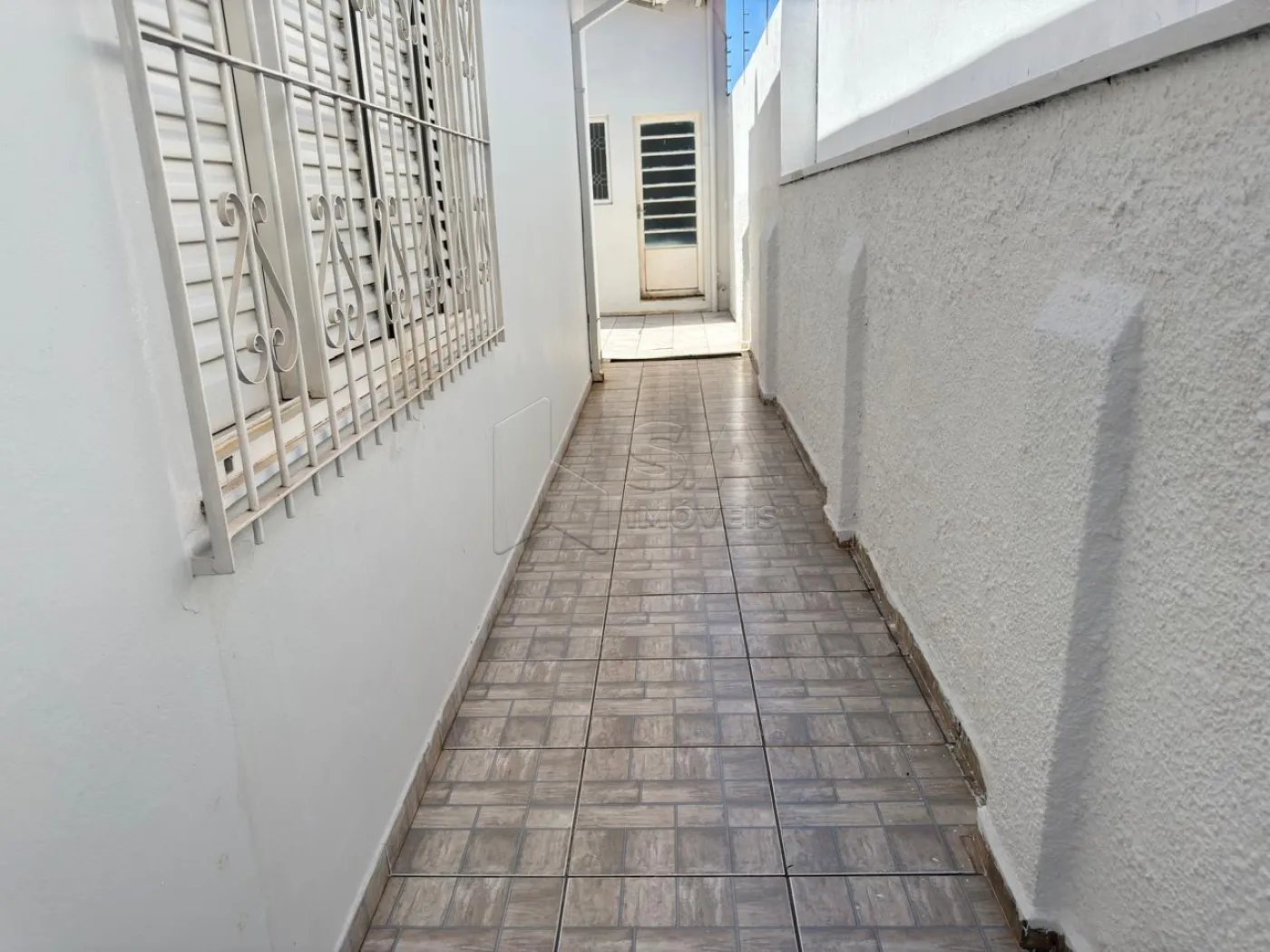 Alugar Comercial / Casa Comercial em Botucatu R$ 4.000,00 - Foto 16