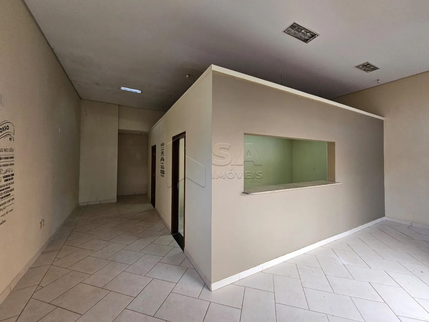 Alugar Comercial / Ponto Comercial em Botucatu R$ 2.800,00 - Foto 4