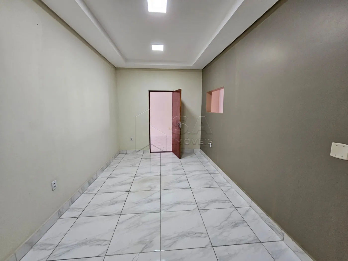 Alugar Comercial / Ponto Comercial em Botucatu R$ 2.800,00 - Foto 7