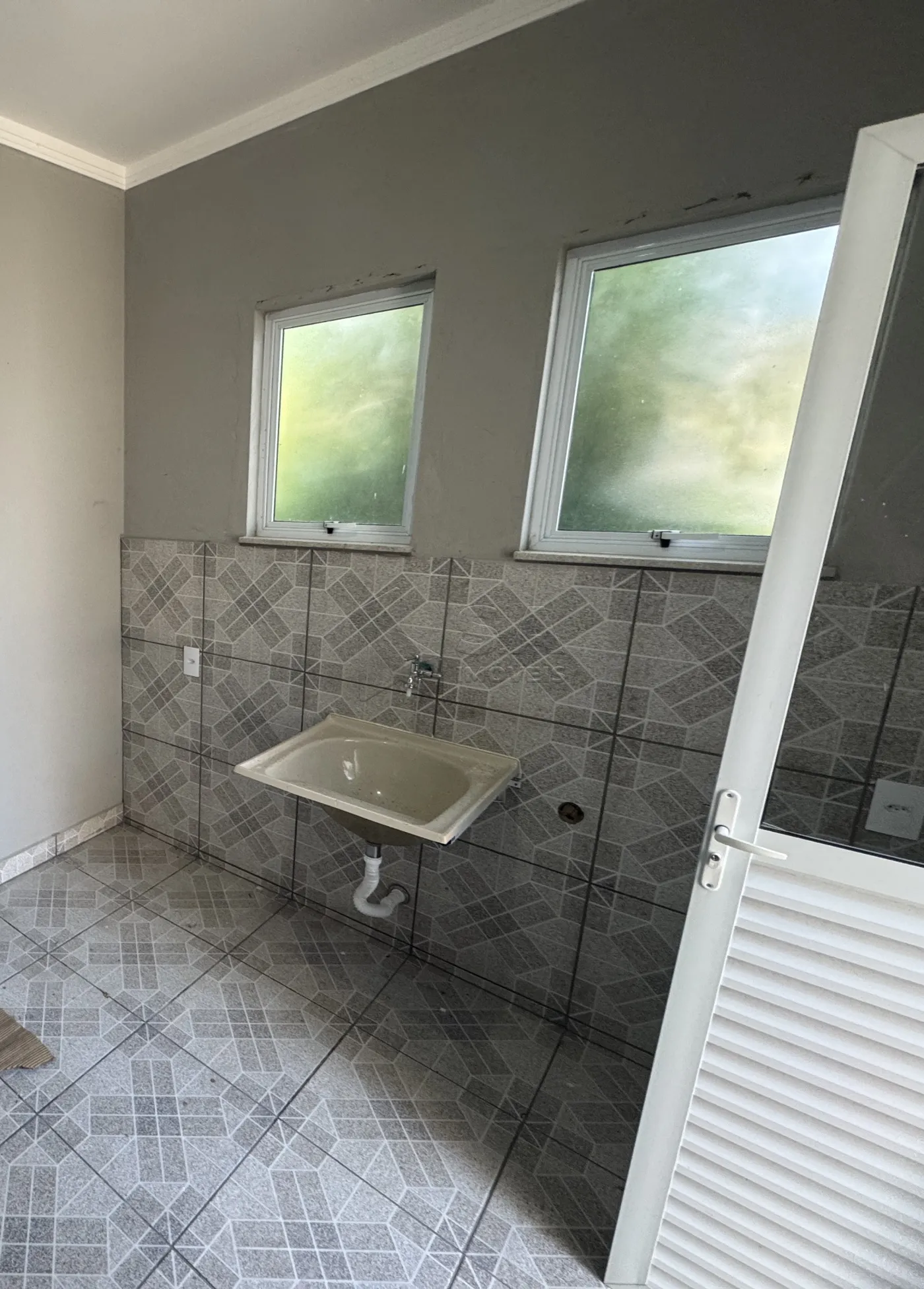 Alugar Comercial / Casa Comercial em Botucatu R$ 3.100,00 - Foto 12