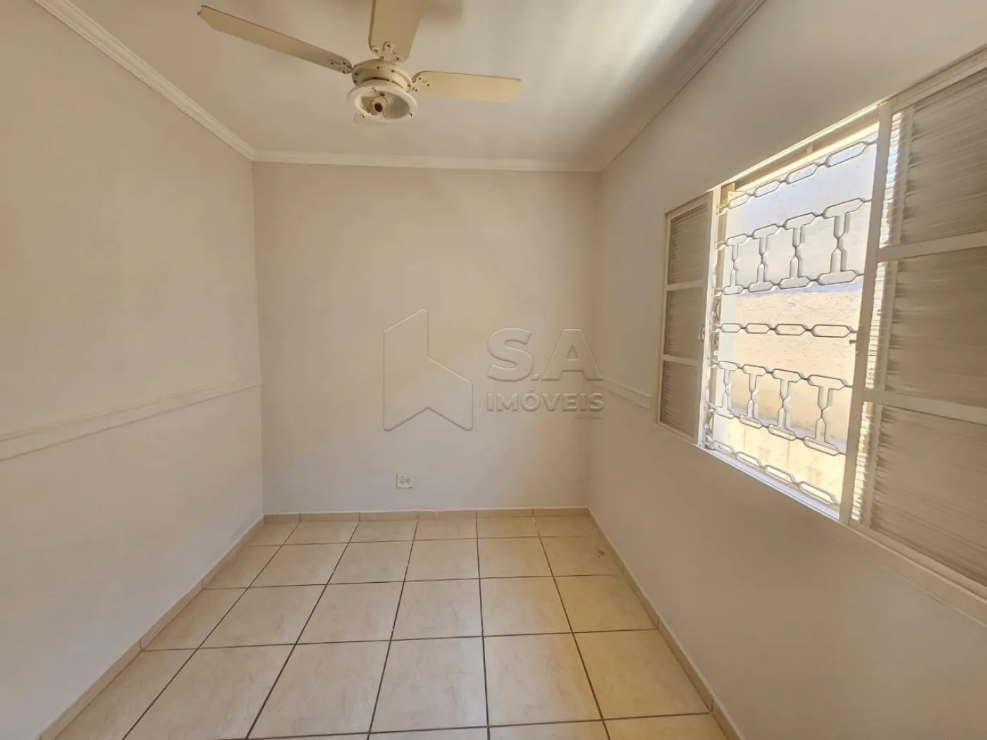 Alugar Casa / Padrão em Botucatu R$ 2.800,00 - Foto 9