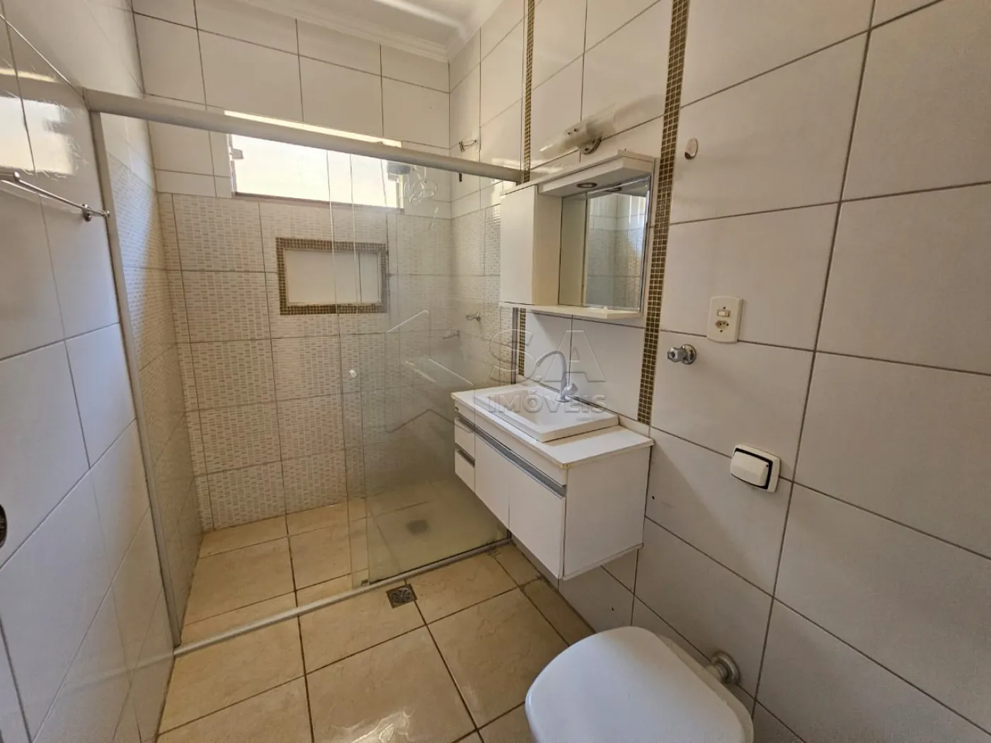 Alugar Casa / Padrão em Botucatu R$ 2.800,00 - Foto 11