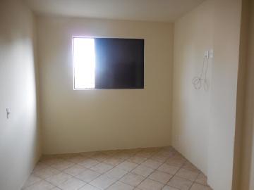 Alugar Apartamento / Padrão em Botucatu R$ 800,00 - Foto 8 Alugar Apartamento / Padrão em Botucatu R$ 800,00 - Foto 8