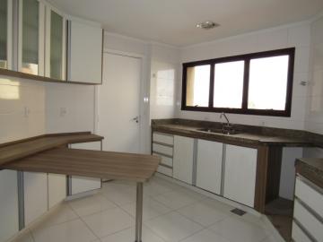 Alugar Apartamento / Padrão em Botucatu R$ 2.400,00 - Foto 7 Alugar Apartamento / Padrão em Botucatu R$ 2.400,00 - Foto 7