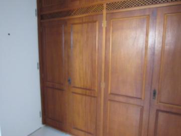Alugar Apartamento / Padrão em Botucatu R$ 2.400,00 - Foto 10 Alugar Apartamento / Padrão em Botucatu R$ 2.400,00 - Foto 10