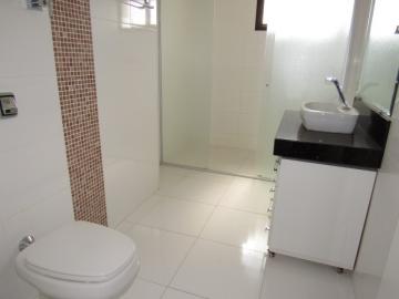 Alugar Apartamento / Padrão em Botucatu R$ 2.400,00 - Foto 14 Alugar Apartamento / Padrão em Botucatu R$ 2.400,00 - Foto 14