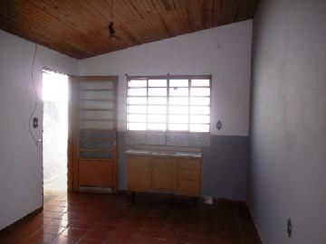 Alugar Casa / Padrão em Botucatu R$ 600,00 - Foto 6 Alugar Casa / Padrão em Botucatu R$ 600,00 - Foto 6