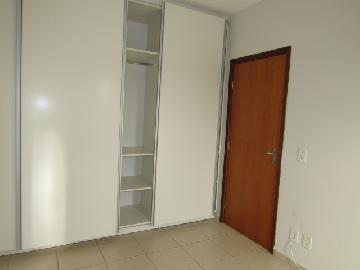 Alugar Apartamento / Padrão em Botucatu R$ 1.500,00 - Foto 13 Alugar Apartamento / Padrão em Botucatu R$ 1.500,00 - Foto 13