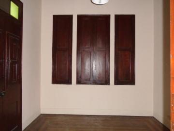 Alugar Comercial / Casa Comercial em Botucatu R$ 1.100,00 - Foto 5 Alugar Comercial / Casa Comercial em Botucatu R$ 1.100,00 - Foto 5