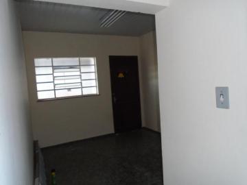 Alugar Comercial / Casa Comercial em Botucatu R$ 1.100,00 - Foto 8 Alugar Comercial / Casa Comercial em Botucatu R$ 1.100,00 - Foto 8