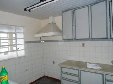 Alugar Comercial / Casa Comercial em Botucatu R$ 1.100,00 - Foto 10 Alugar Comercial / Casa Comercial em Botucatu R$ 1.100,00 - Foto 10