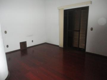 Alugar Apartamento / Padrão em Botucatu R$ 2.500,00 - Foto 13 Alugar Apartamento / Padrão em Botucatu R$ 2.500,00 - Foto 13