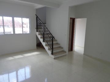 Alugar Casa / Padrão em Botucatu R$ 3.300,00 - Foto 3 Alugar Casa / Padrão em Botucatu R$ 3.300,00 - Foto 3