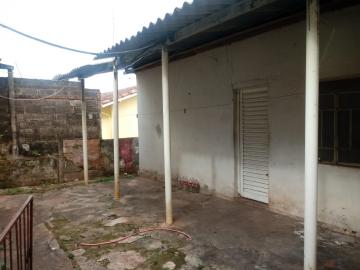 Comprar Comercial / Casa Comercial em Botucatu R$ 250.000,00 - Foto 8 Comprar Comercial / Casa Comercial em Botucatu R$ 250.000,00 - Foto 8