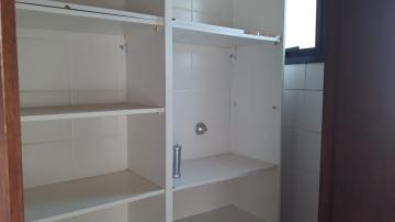Alugar Apartamento / Padrão em Botucatu R$ 1.500,00 - Foto 8 Alugar Apartamento / Padrão em Botucatu R$ 1.500,00 - Foto 8