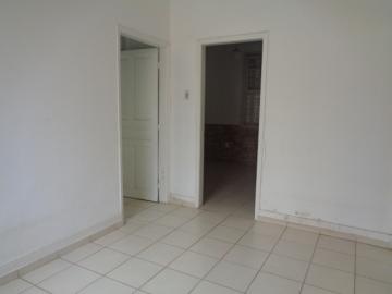 Alugar Comercial / Ponto Comercial em Botucatu R$ 1.500,00 - Foto 11 Alugar Comercial / Ponto Comercial em Botucatu R$ 1.500,00 - Foto 11