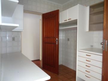 Alugar Apartamento / Padrão em Botucatu R$ 1.300,00 - Foto 5 Alugar Apartamento / Padrão em Botucatu R$ 1.300,00 - Foto 5