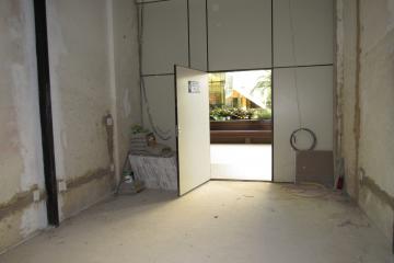 Alugar Comercial / Loja em Botucatu R$ 2.000,00 - Foto 8 Alugar Comercial / Loja em Botucatu R$ 2.000,00 - Foto 8