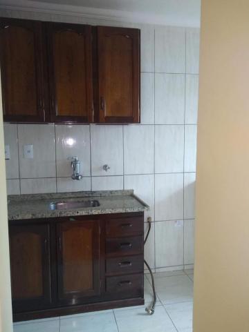 Alugar Apartamento / Padrão em Botucatu R$ 850,00 - Foto 4 Alugar Apartamento / Padrão em Botucatu R$ 850,00 - Foto 4