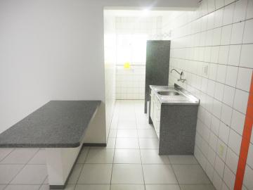 Alugar Apartamento / Padrão em Botucatu R$ 860,00 - Foto 3 Alugar Apartamento / Padrão em Botucatu R$ 860,00 - Foto 3