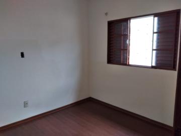 Comprar Casa / Padrão em Botucatu R$ 400.000,00 - Foto 12 Comprar Casa / Padrão em Botucatu R$ 400.000,00 - Foto 12
