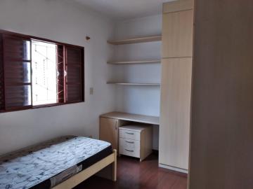 Comprar Casa / Padrão em Botucatu R$ 400.000,00 - Foto 13 Comprar Casa / Padrão em Botucatu R$ 400.000,00 - Foto 13