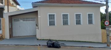 Alugar Comercial / Casa Comercial em Botucatu. apenas R$ 2.000,00