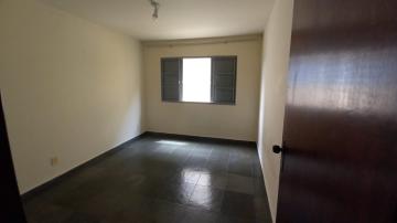Alugar Apartamento / Padrão em Botucatu R$ 800,00 - Foto 10 Alugar Apartamento / Padrão em Botucatu R$ 800,00 - Foto 10