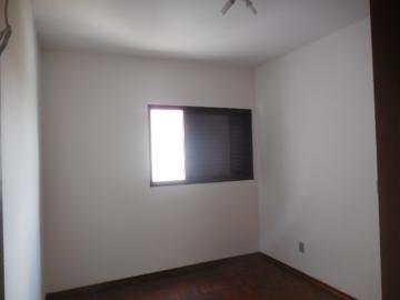 Alugar Apartamento / Padrão em Botucatu R$ 1.400,00 - Foto 8 Alugar Apartamento / Padrão em Botucatu R$ 1.400,00 - Foto 8