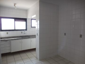 Alugar Apartamento / Padrão em Botucatu R$ 1.400,00 - Foto 17 Alugar Apartamento / Padrão em Botucatu R$ 1.400,00 - Foto 17