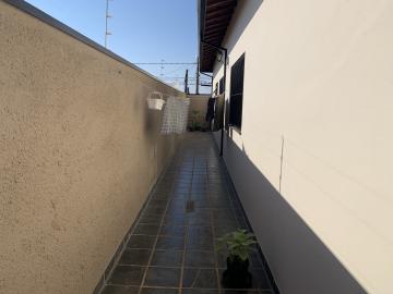 Comprar Casa / Padrão em Botucatu R$ 695.000,00 - Foto 8 Comprar Casa / Padrão em Botucatu R$ 695.000,00 - Foto 8