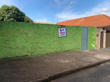 Alugar Terreno / Padrão em Botucatu. apenas R$ 180.000,00