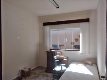 Alugar Comercial / Ponto Comercial em Botucatu R$ 2.000,00 - Foto 9 Alugar Comercial / Ponto Comercial em Botucatu R$ 2.000,00 - Foto 9