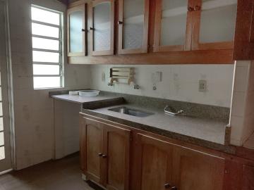Comprar Casa / Padrão em Botucatu R$ 450.000,00 - Foto 4 Comprar Casa / Padrão em Botucatu R$ 450.000,00 - Foto 4