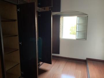 Comprar Casa / Padrão em Botucatu R$ 450.000,00 - Foto 8 Comprar Casa / Padrão em Botucatu R$ 450.000,00 - Foto 8