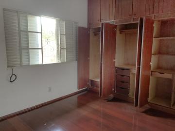 Comprar Casa / Padrão em Botucatu R$ 450.000,00 - Foto 10 Comprar Casa / Padrão em Botucatu R$ 450.000,00 - Foto 10