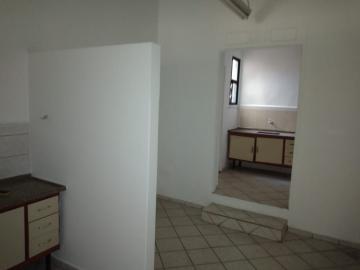 Alugar Comercial / Ponto Comercial em Botucatu R$ 1.000,00 - Foto 3 Alugar Comercial / Ponto Comercial em Botucatu R$ 1.000,00 - Foto 3