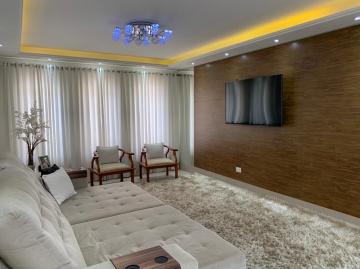 Comprar Casa / Sobrado em Botucatu R$ 600.000,00 - Foto 1 Comprar Casa / Sobrado em Botucatu R$ 600.000,00 - Foto 1