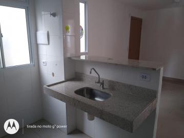 Alugar Apartamento / Padrão em Botucatu R$ 500,00 - Foto 3 Alugar Apartamento / Padrão em Botucatu R$ 500,00 - Foto 3