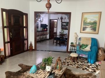 Comprar Casa / Padrão em Botucatu R$ 658.000,00 - Foto 1 Comprar Casa / Padrão em Botucatu R$ 658.000,00 - Foto 1