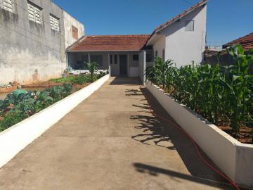 Comprar Casa / Padrão em Botucatu R$ 235.000,00 - Foto 2 Comprar Casa / Padrão em Botucatu R$ 235.000,00 - Foto 2