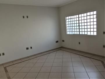 Comprar Casa / Padrão em Botucatu R$ 400.000,00 - Foto 4 Comprar Casa / Padrão em Botucatu R$ 400.000,00 - Foto 4