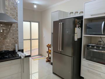 Comprar Casa / Padrão em Botucatu R$ 685.000,00 - Foto 10 Comprar Casa / Padrão em Botucatu R$ 685.000,00 - Foto 10
