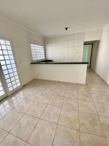 Comprar Casa / Padrão em Botucatu R$ 370.000,00 - Foto 1 Comprar Casa / Padrão em Botucatu R$ 370.000,00 - Foto 1