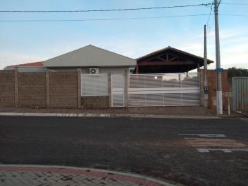 Comprar Casa / Padrão em Botucatu R$ 540.000,00 - Foto 1 Comprar Casa / Padrão em Botucatu R$ 540.000,00 - Foto 1