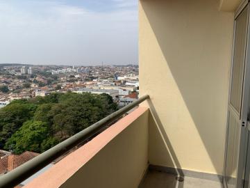 Alugar Apartamento / Padrão em Botucatu R$ 1.400,00 - Foto 3 Alugar Apartamento / Padrão em Botucatu R$ 1.400,00 - Foto 3